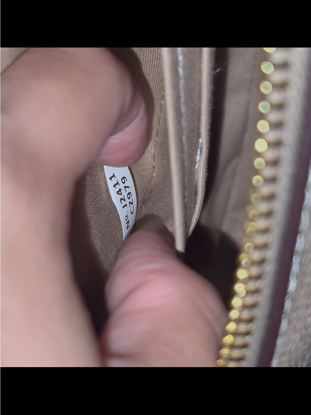 Coach Blush Pink Signature Shoulder Bag with Gold Heart-Link Strap - Picture 6 of 6